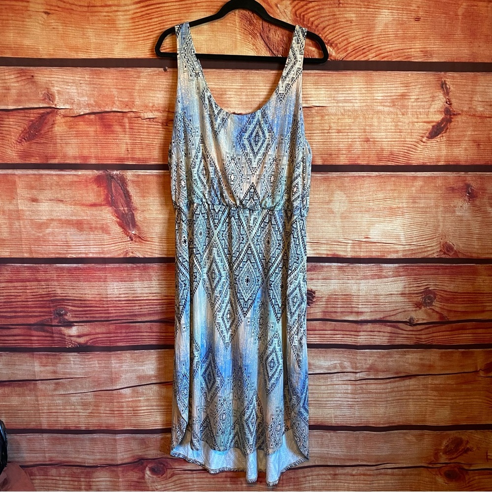 Tart Sleeveless Midi Dress